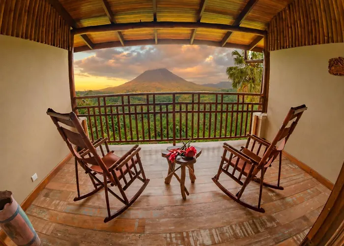 Lost Iguana Resort And Spa